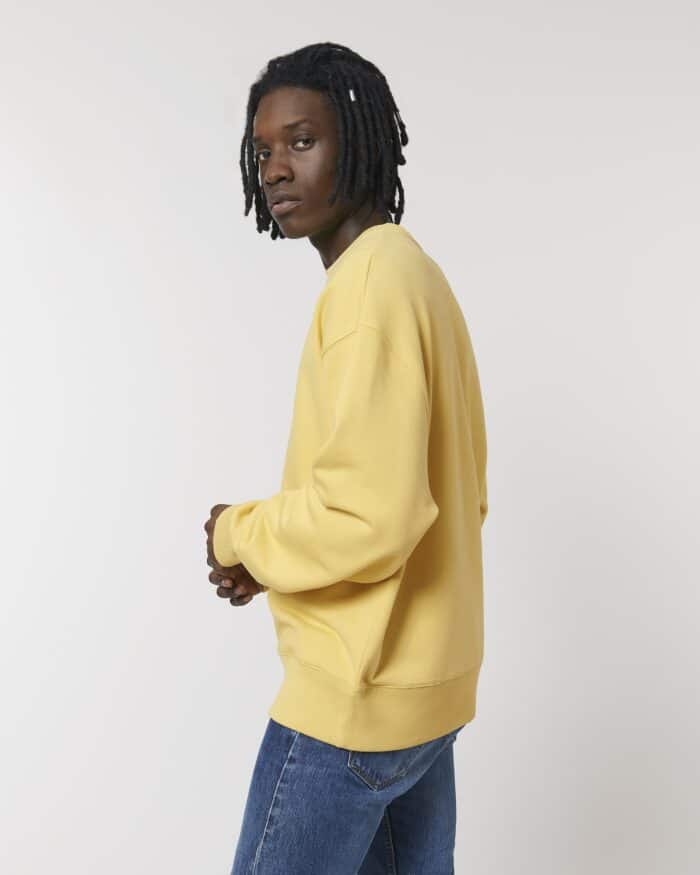 organic unisex sweater geel